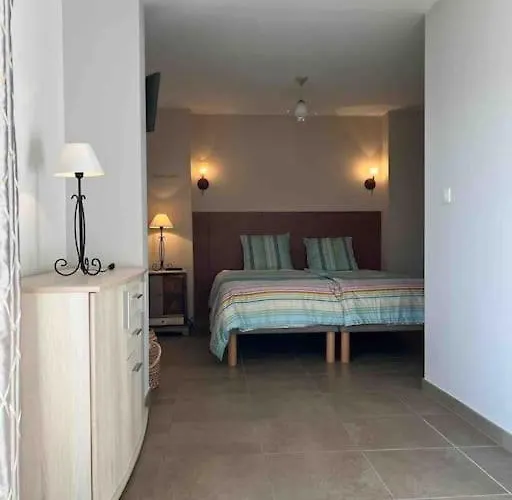 Daire 2 Avec Piscine & Vue Sur La Baie D'ajaccio *