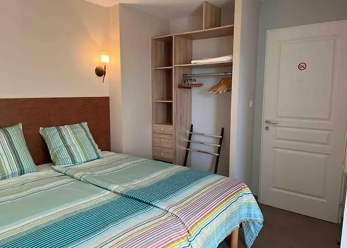 2 Avec Piscine & Vue Sur La Baie D'ajaccio * Alata